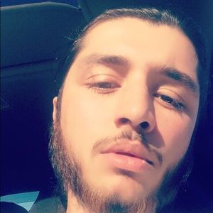 Meet your Posher, Meelad